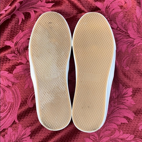 LIKE NEW ZARA Trafaluc Slip On Sticker Sneakers - Picture 3 of 4